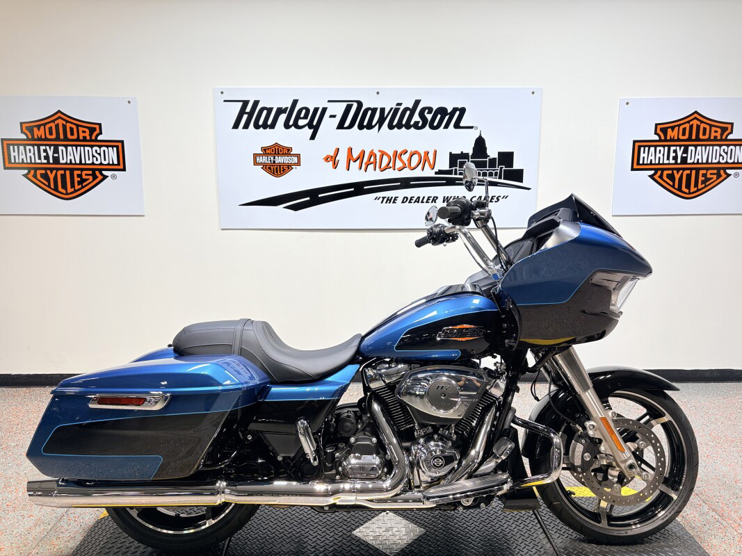 Road Glide®