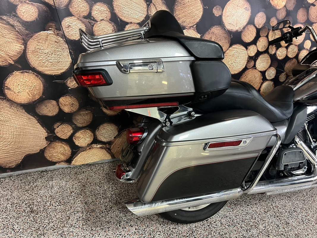 Road Glide® Ultra