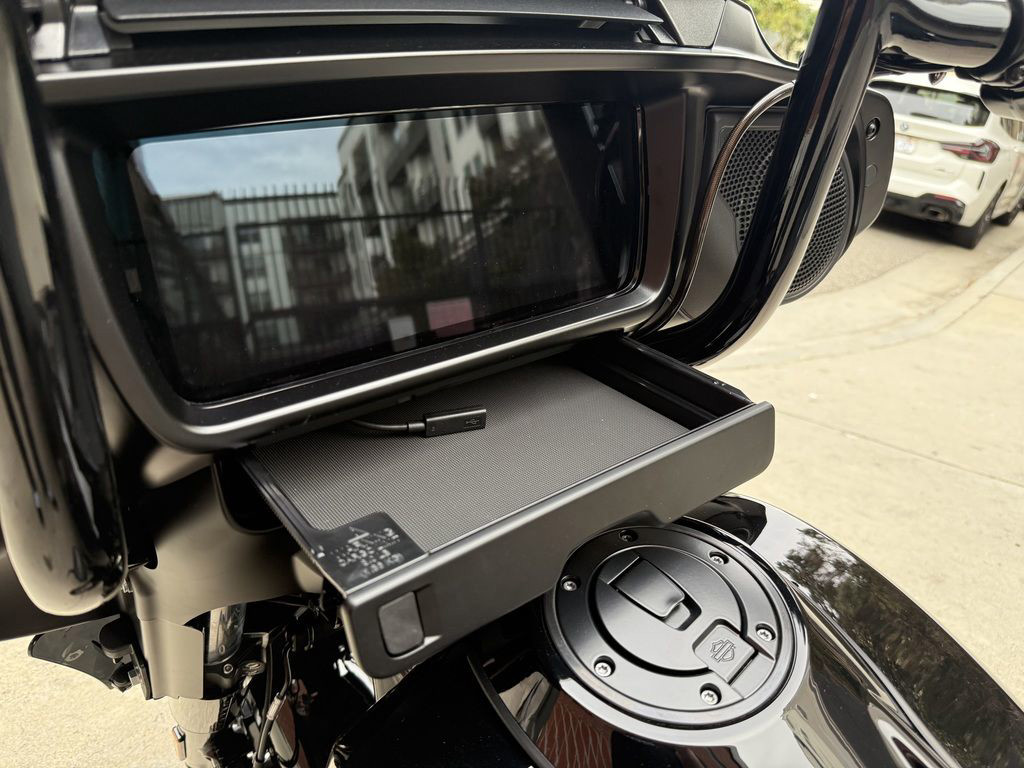 Street Glide®