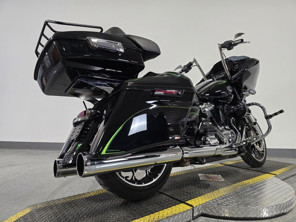 Road Glide® Special