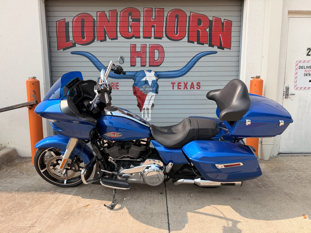 Road Glide®