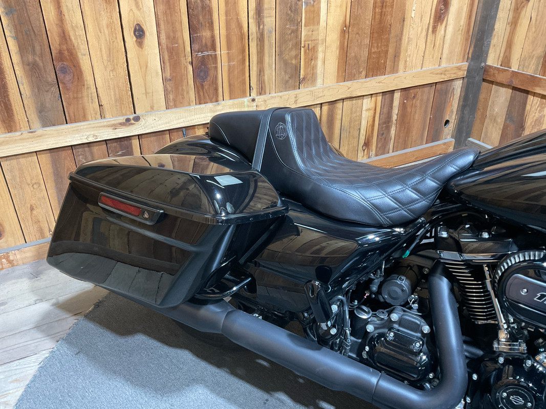 Road Glide®