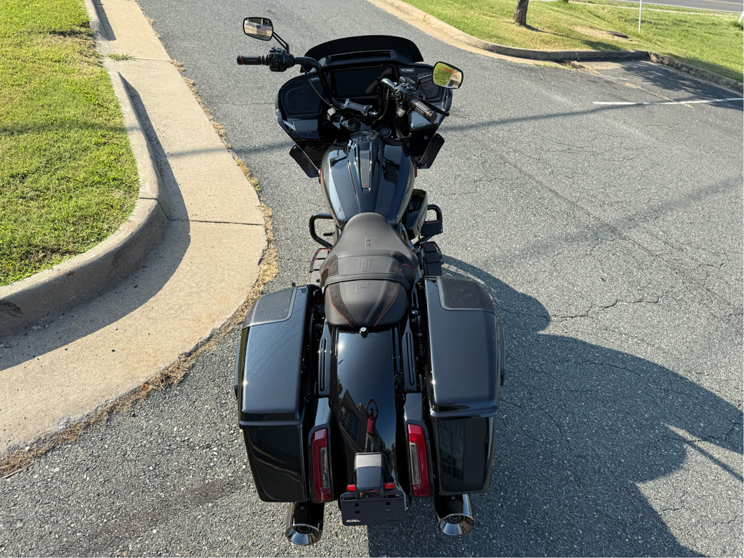 CVO® Road Glide®