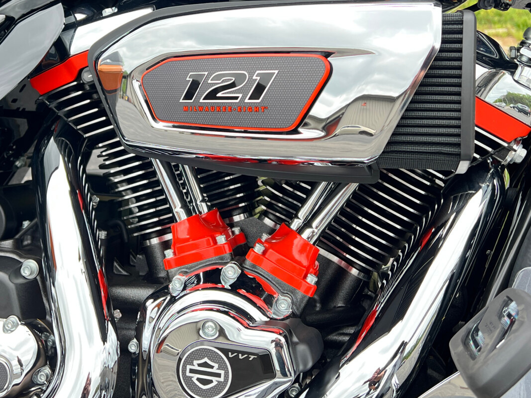 CVO® Street Glide®