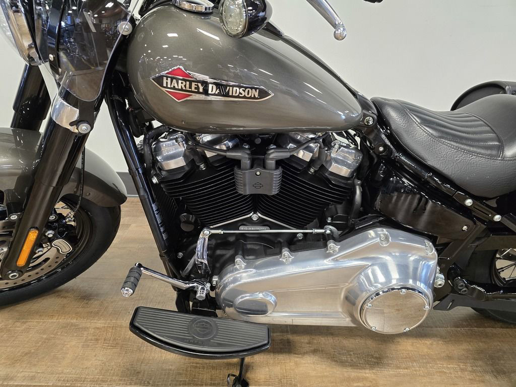 Softail® Slim®