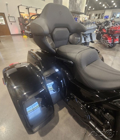 Street Glide® 3 Limited