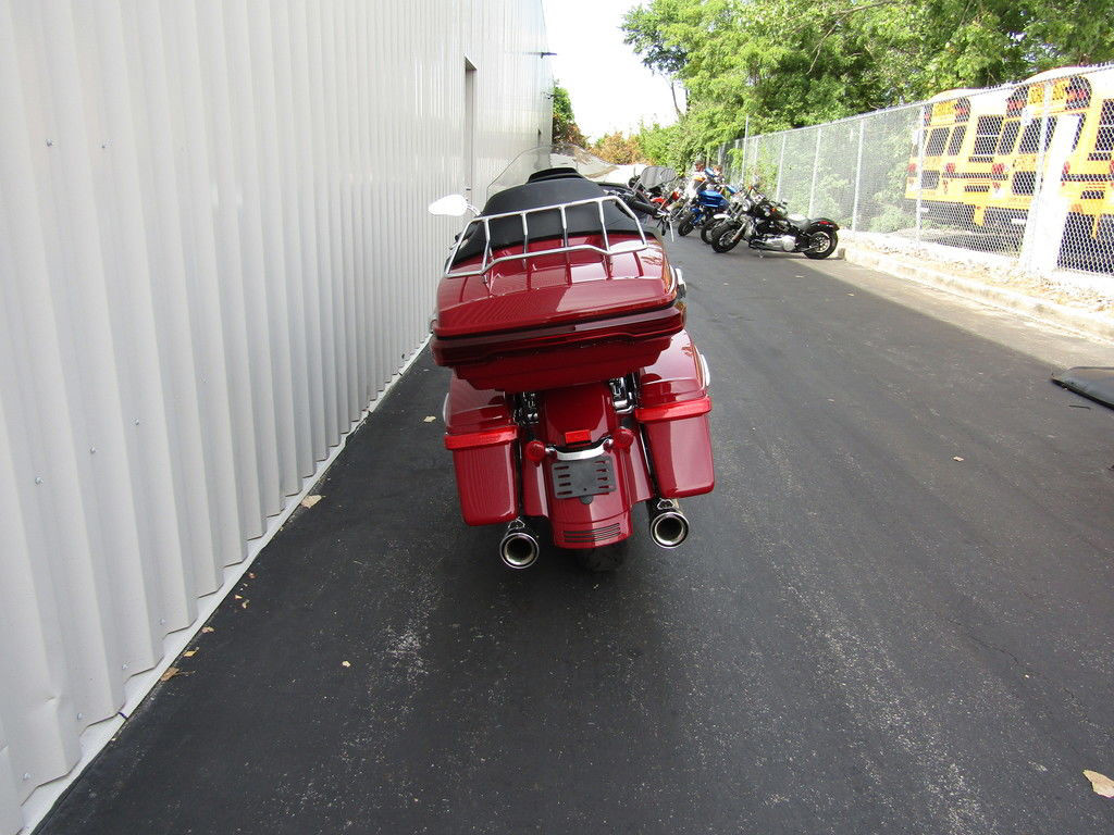 Road Glide®