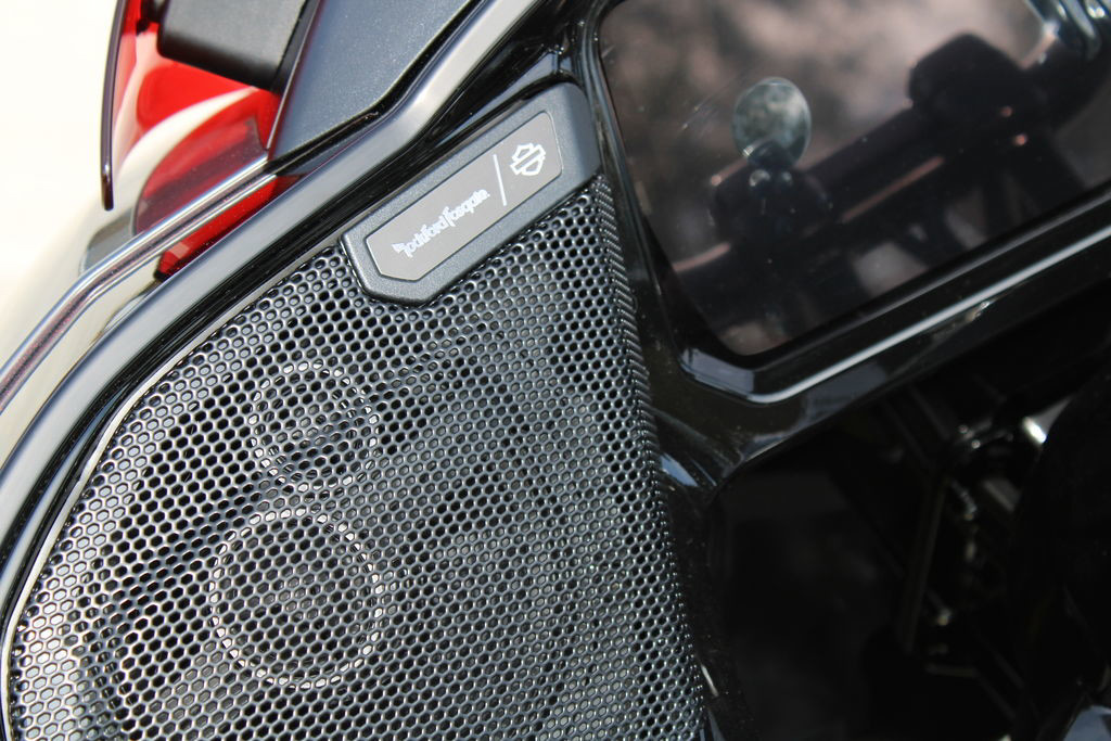 CVO® Road Glide® ST