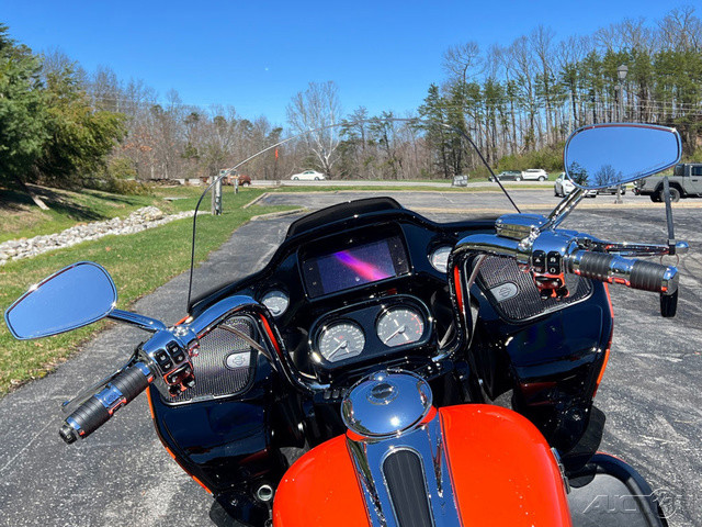 CVO® Road Glide® Limited