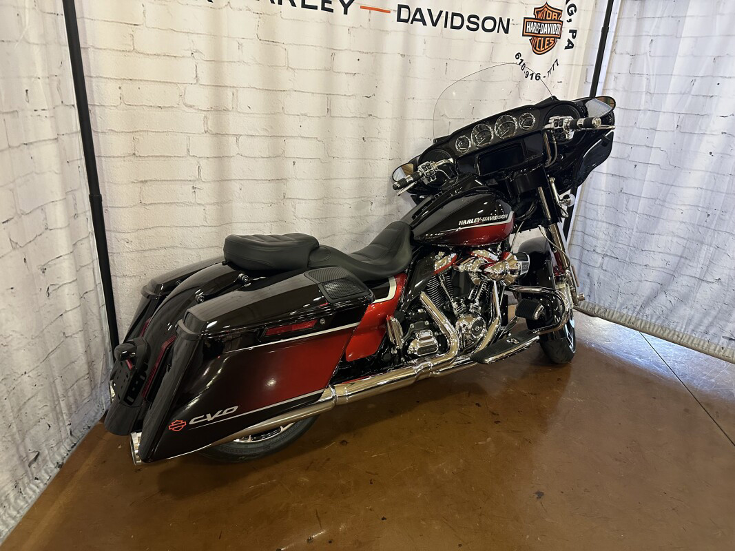 2021 HarleyDavidson® FLHXSE CVO® Street Glide® for Sale in Leesport