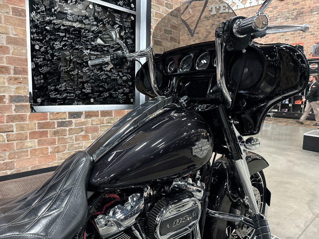 Street Glide® Special