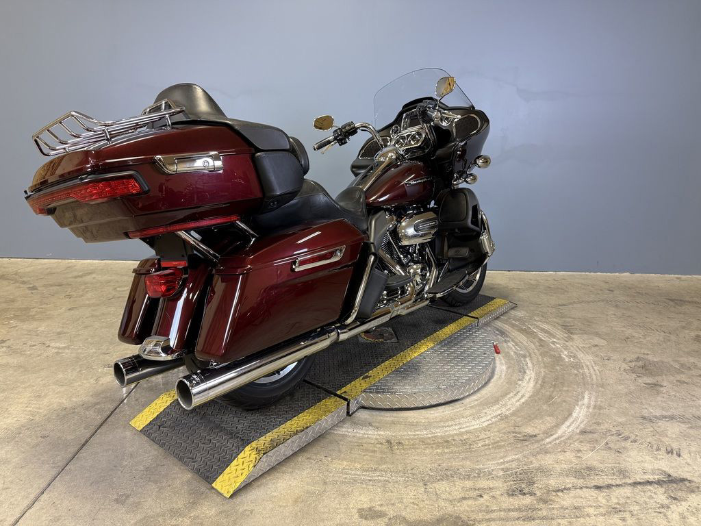 Road Glide® Ultra