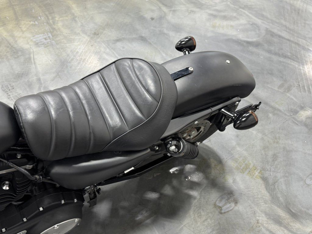 Iron 883®