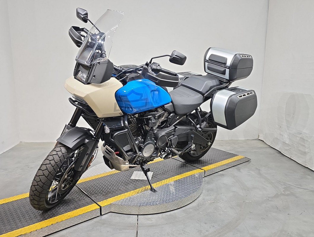 Pan America® 1250 Special