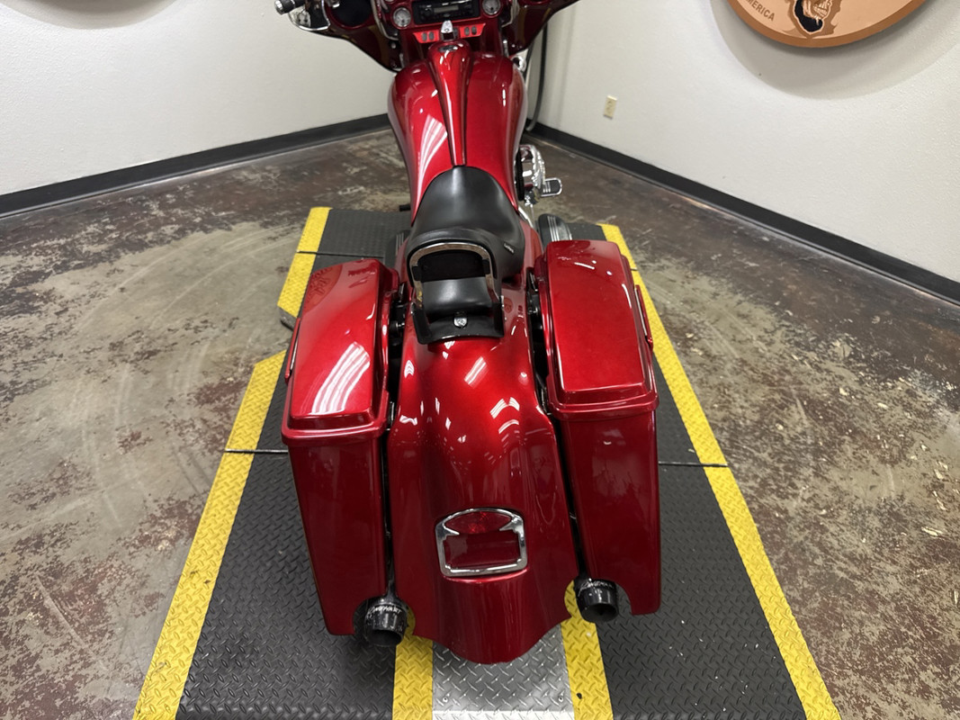 Street Glide®