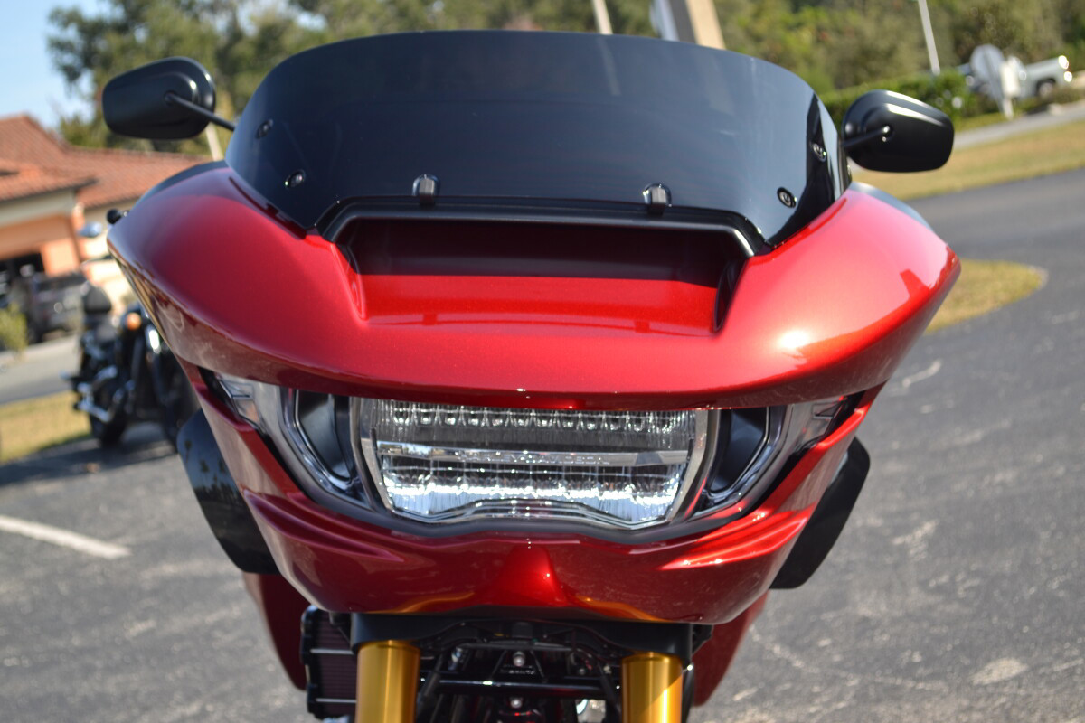 Road Glide®