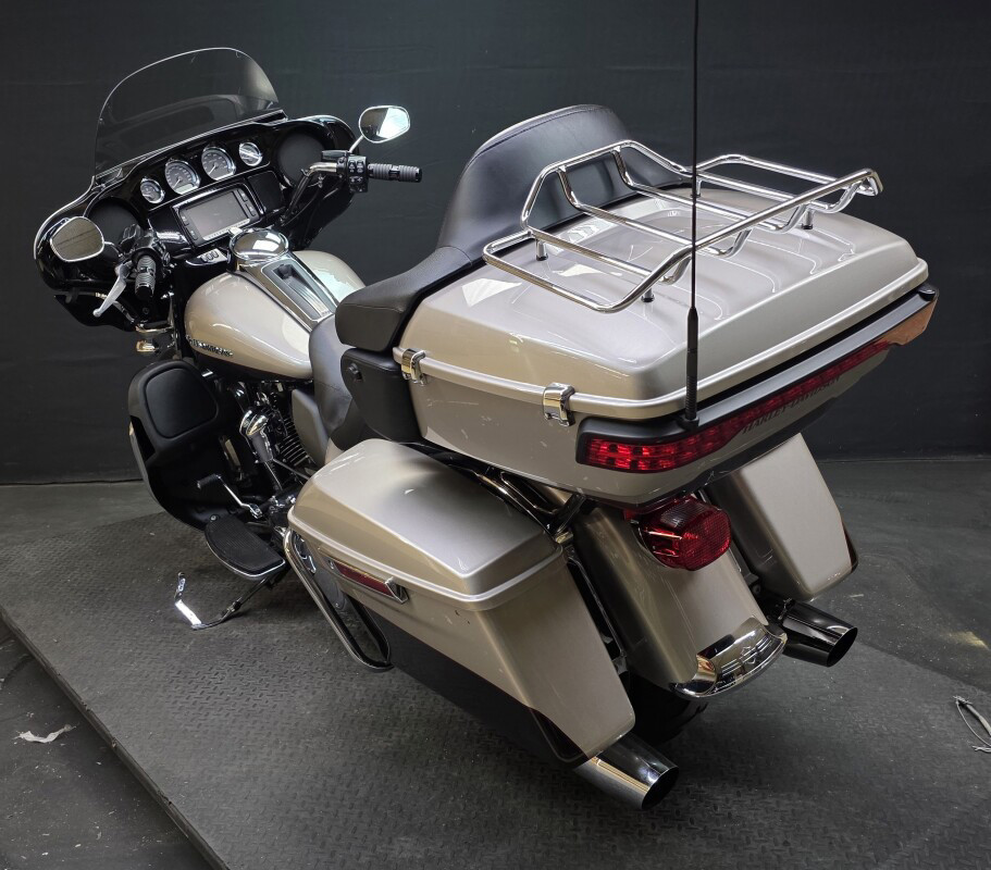 	Electra Glide® Ultra® Limited Low