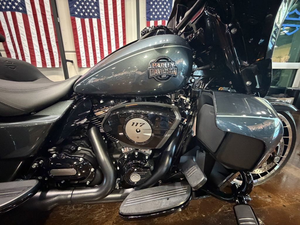 Street Glide® 3 Limited