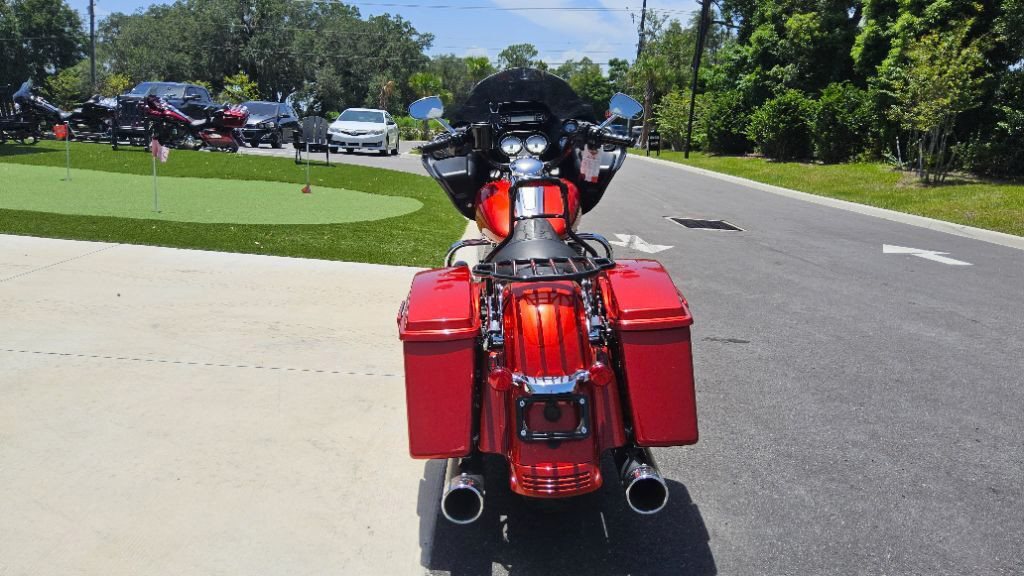 Road Glide® Custom