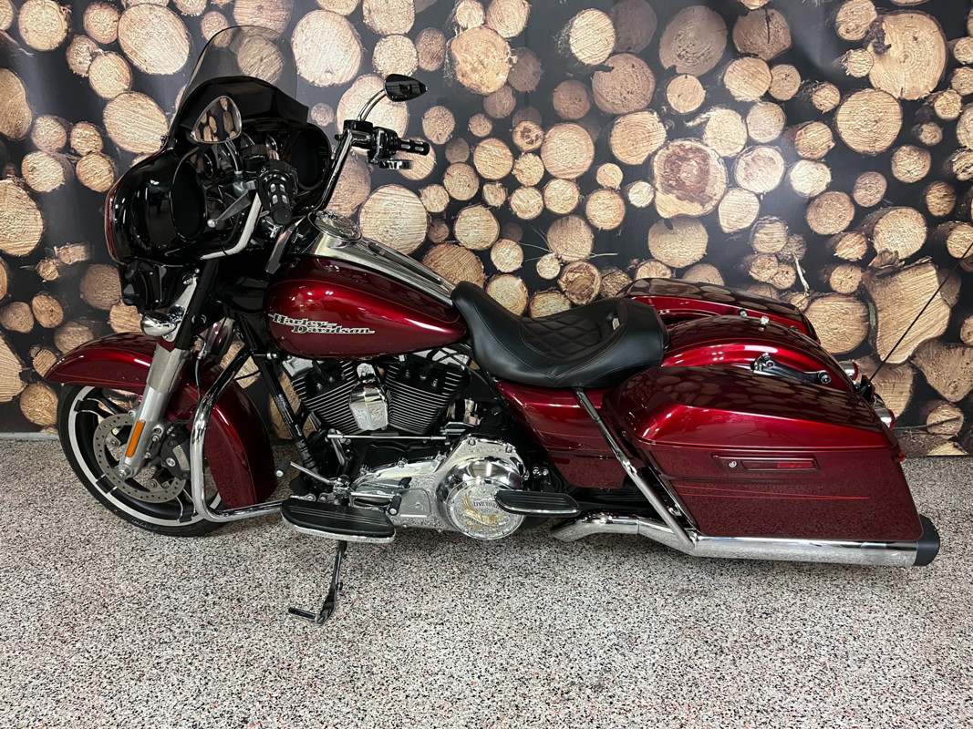 Street Glide® Special