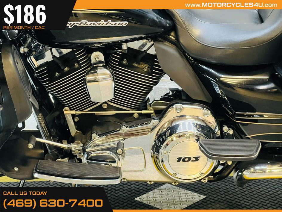 Road Glide® Ultra