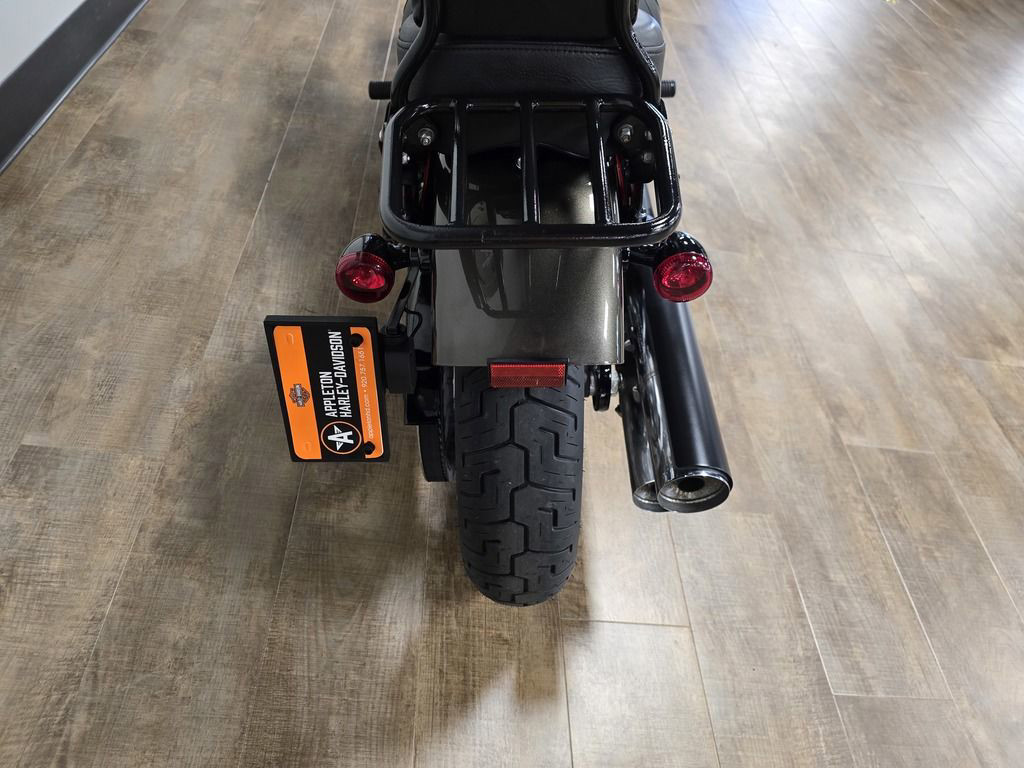 Street Bob®