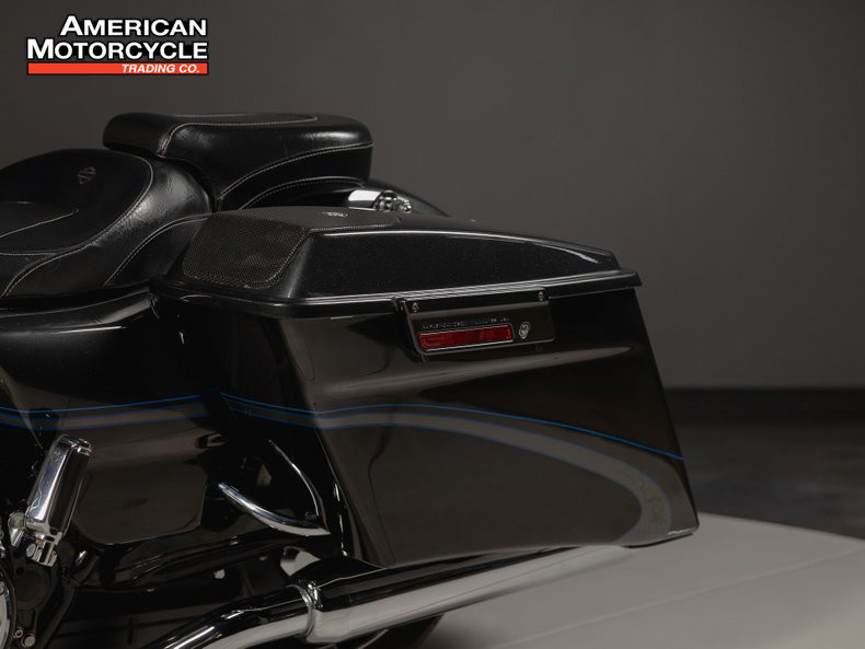 CVO™ Road Glide® Custom 