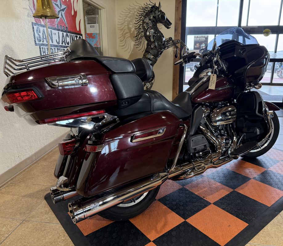 Road Glide® Ultra
