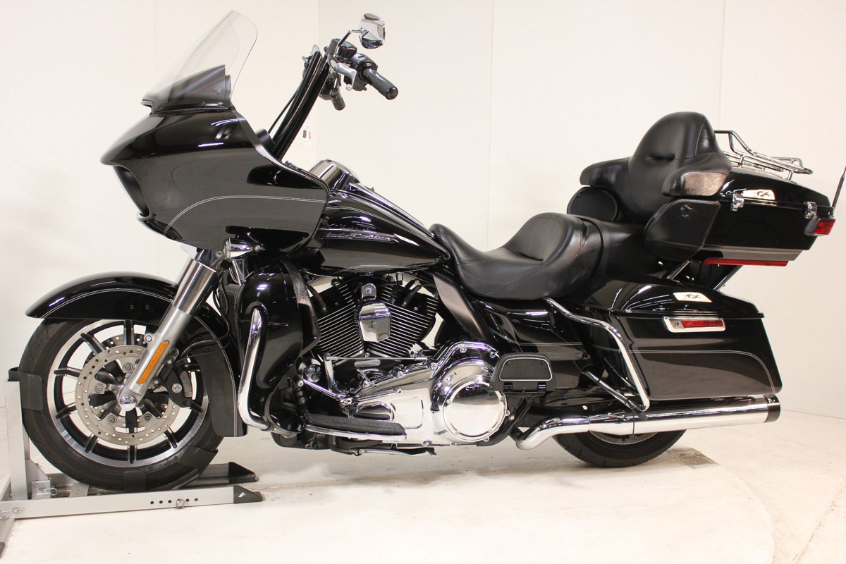 Road Glide® Ultra