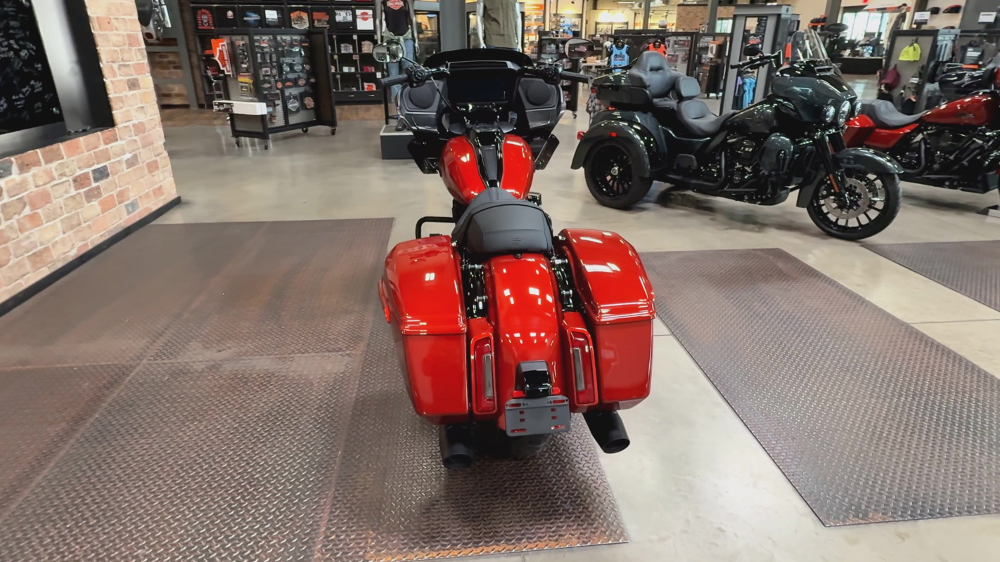 Road Glide®