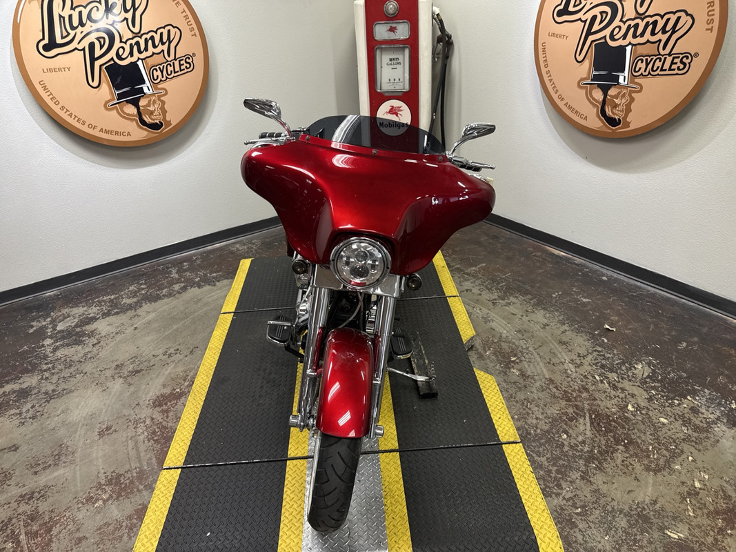 Street Glide®