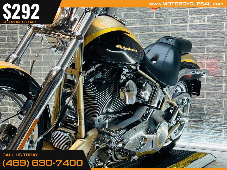 Screamin' Eagle® Softail® Deuce