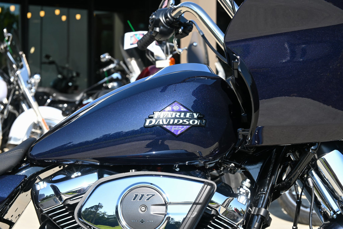 Road Glide®