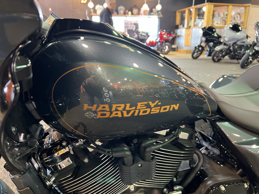 Road Glide®