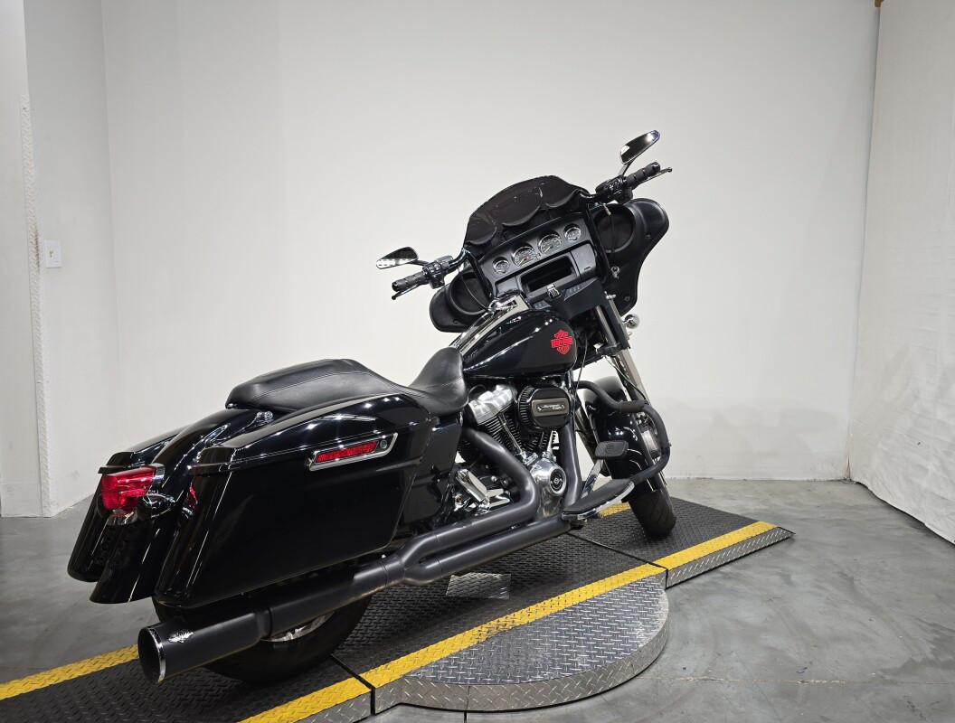 Electra Glide Standard
