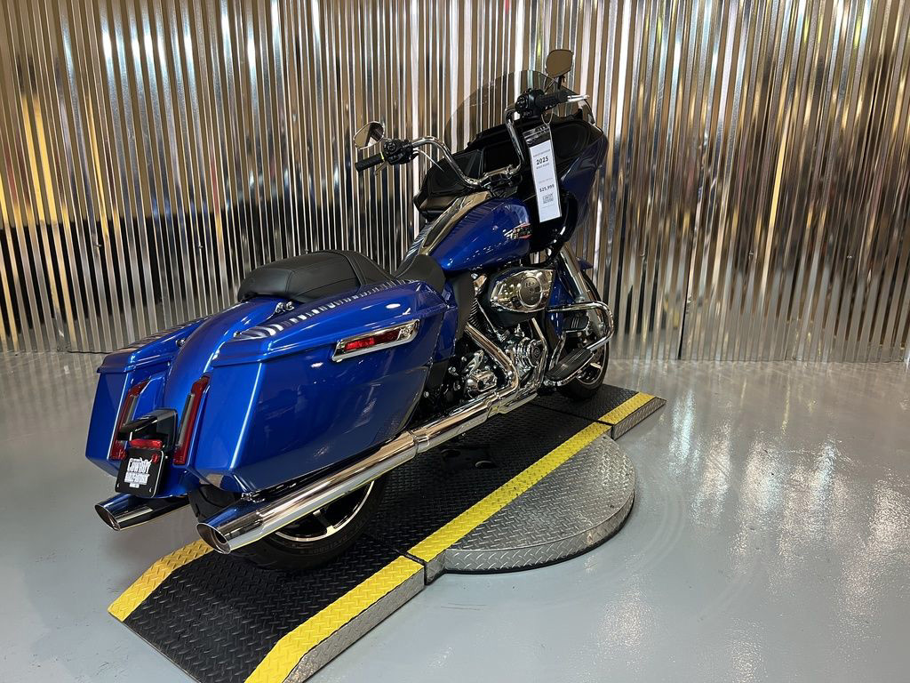 Road Glide®