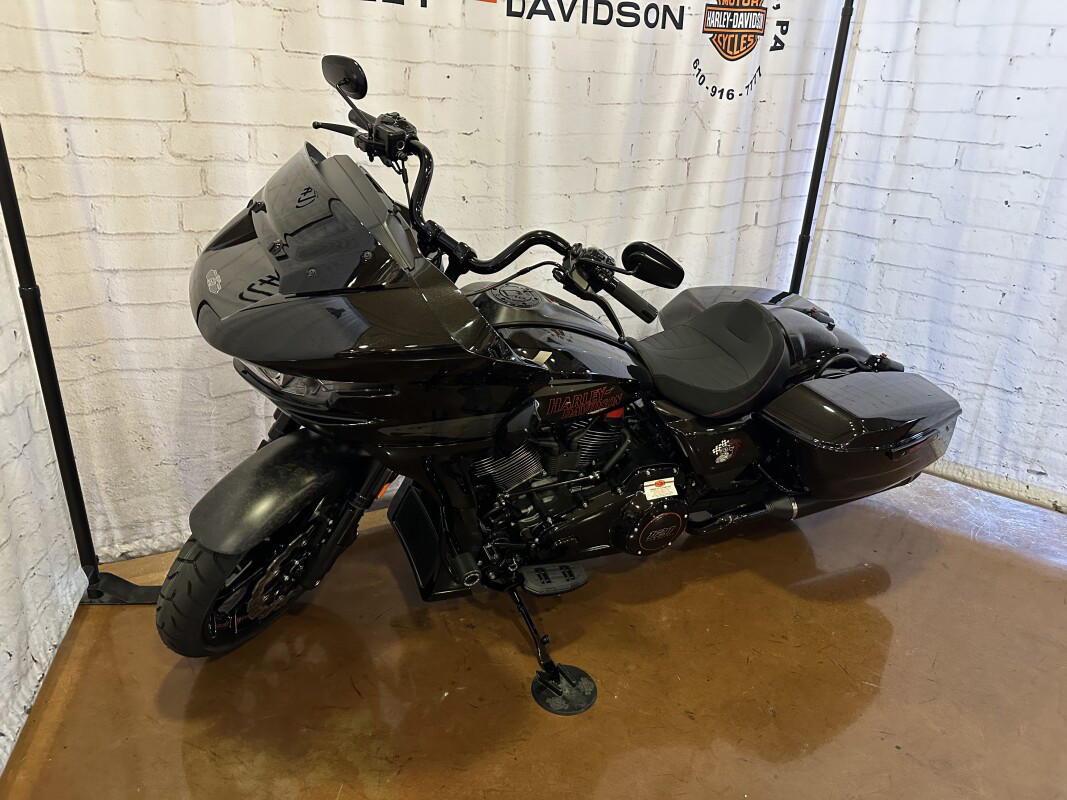 CVO® Road Glide® ST