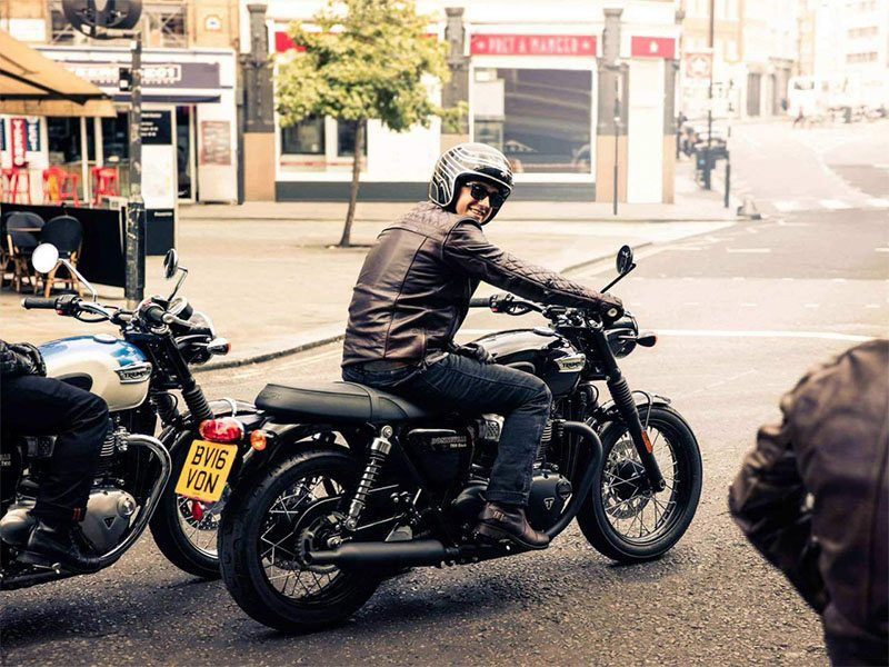 Bonneville T100