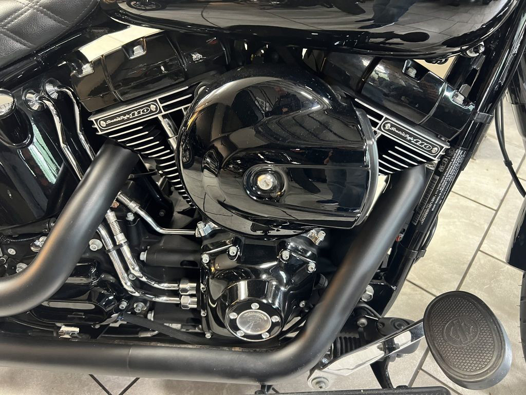 Softail® Slim® S
