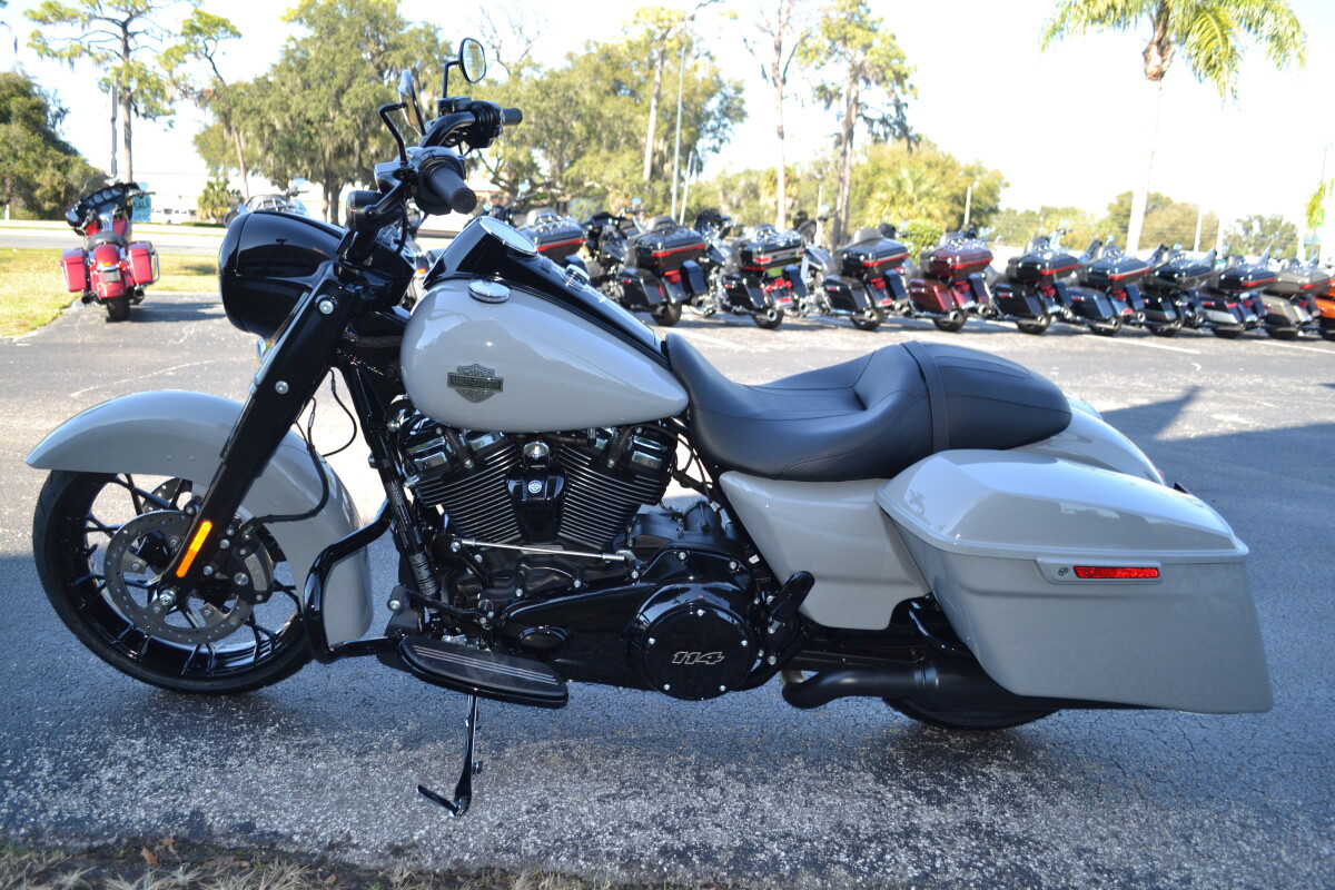 Road King® Special