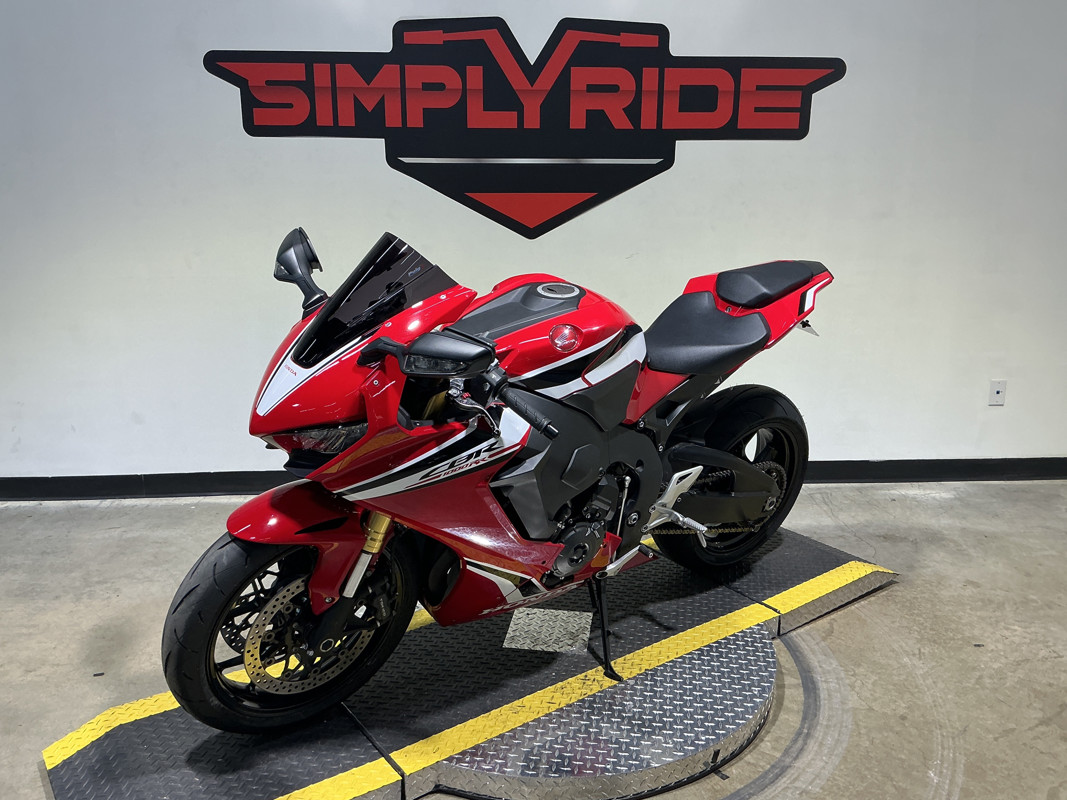 CBR1000RR