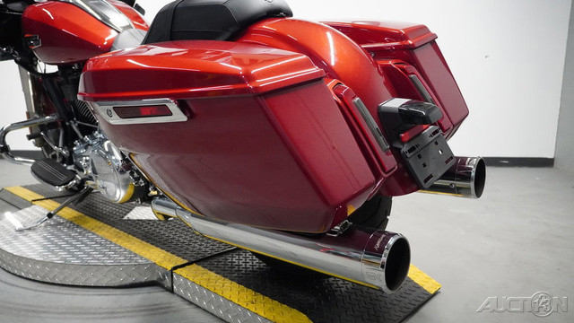 Road Glide®