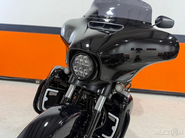 Street Glide® Special