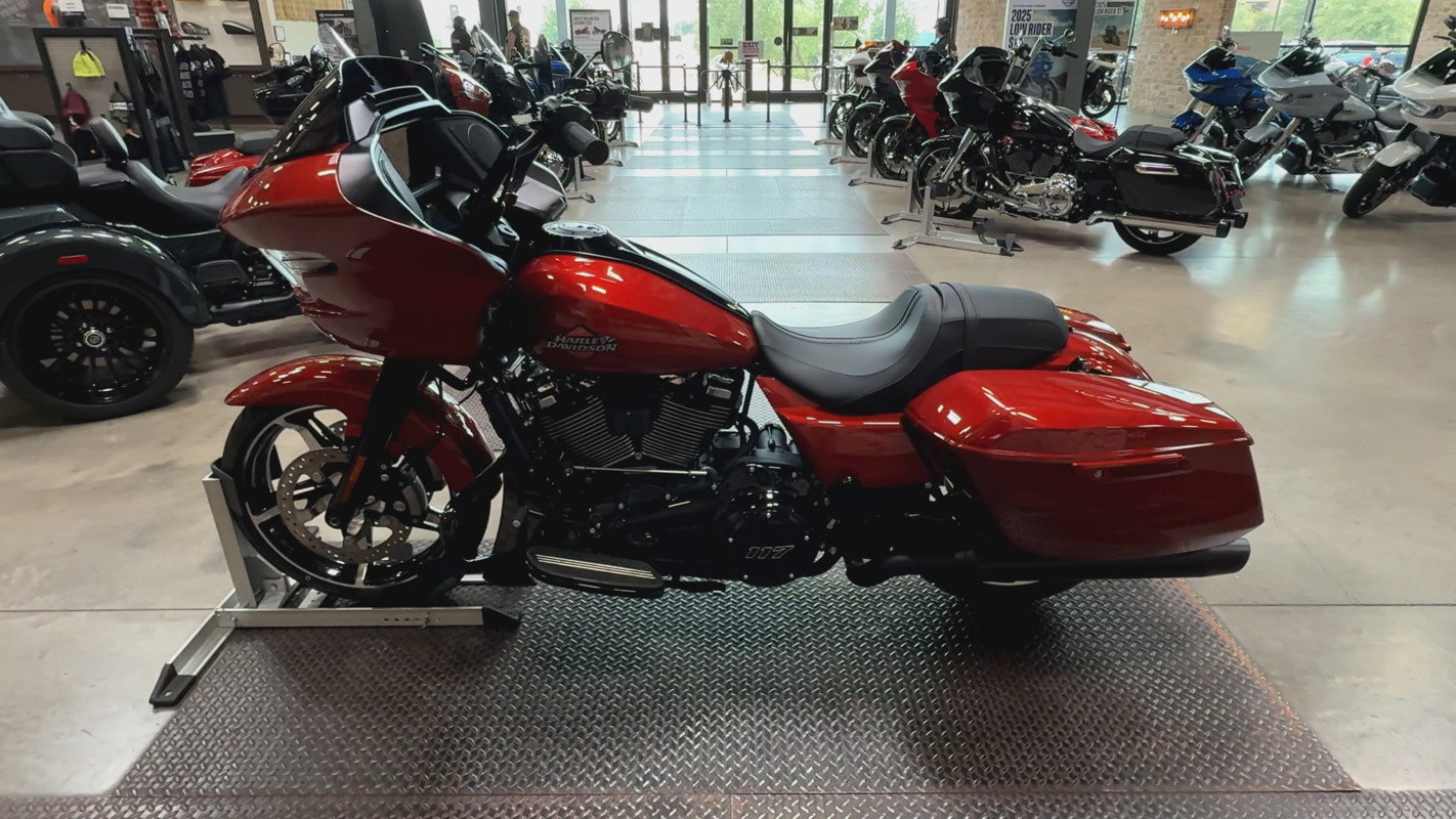 Road Glide®