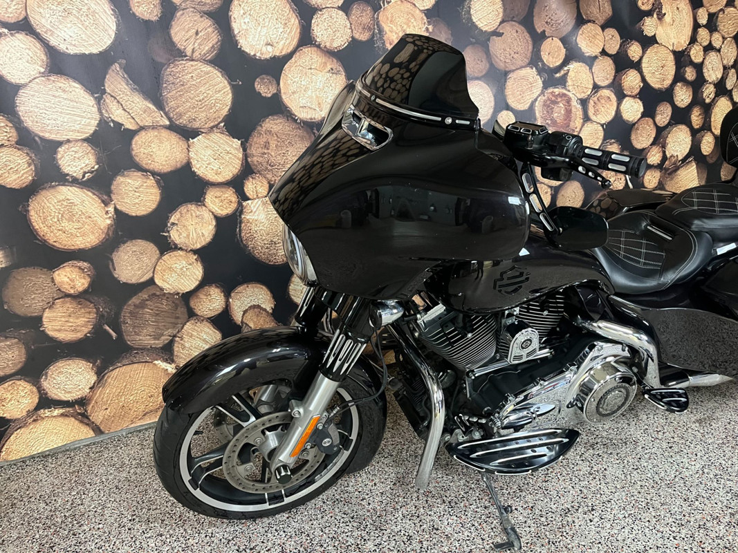 Street Glide® Special