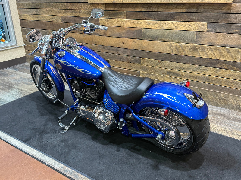Softail® Rocker® C