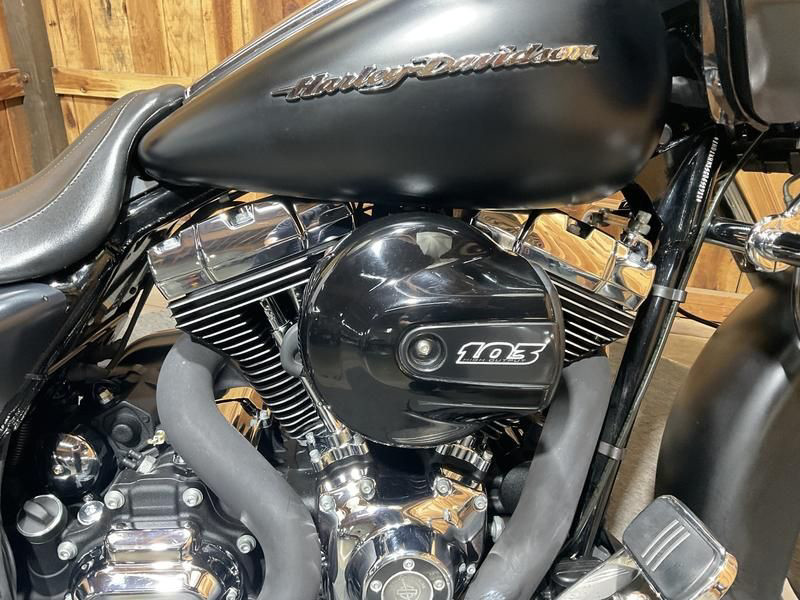 Road Glide®