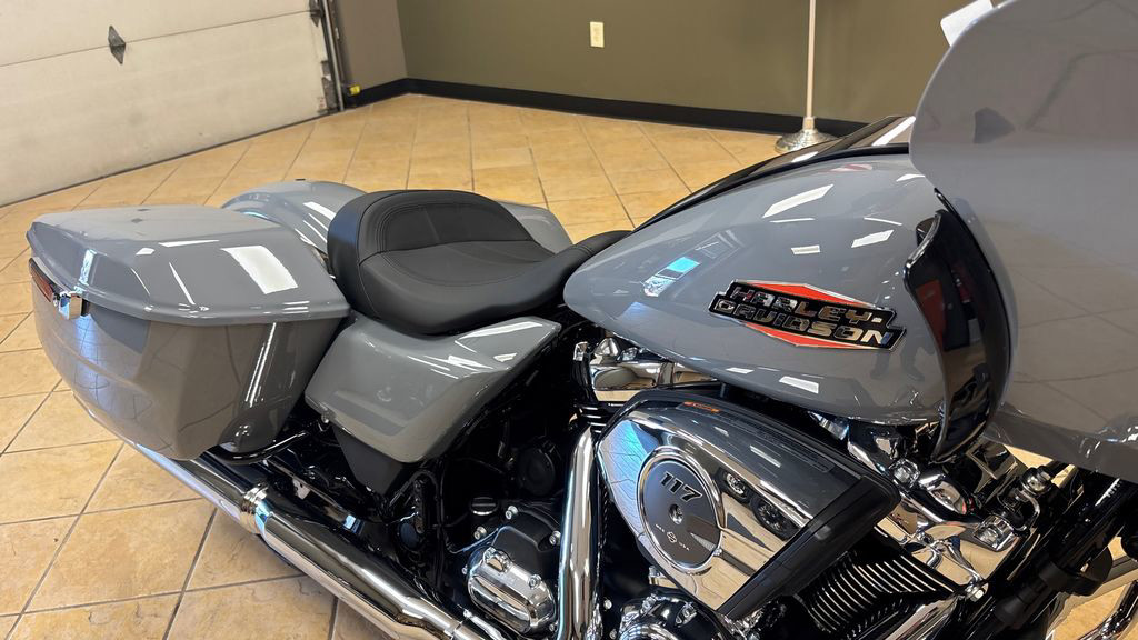Road Glide®