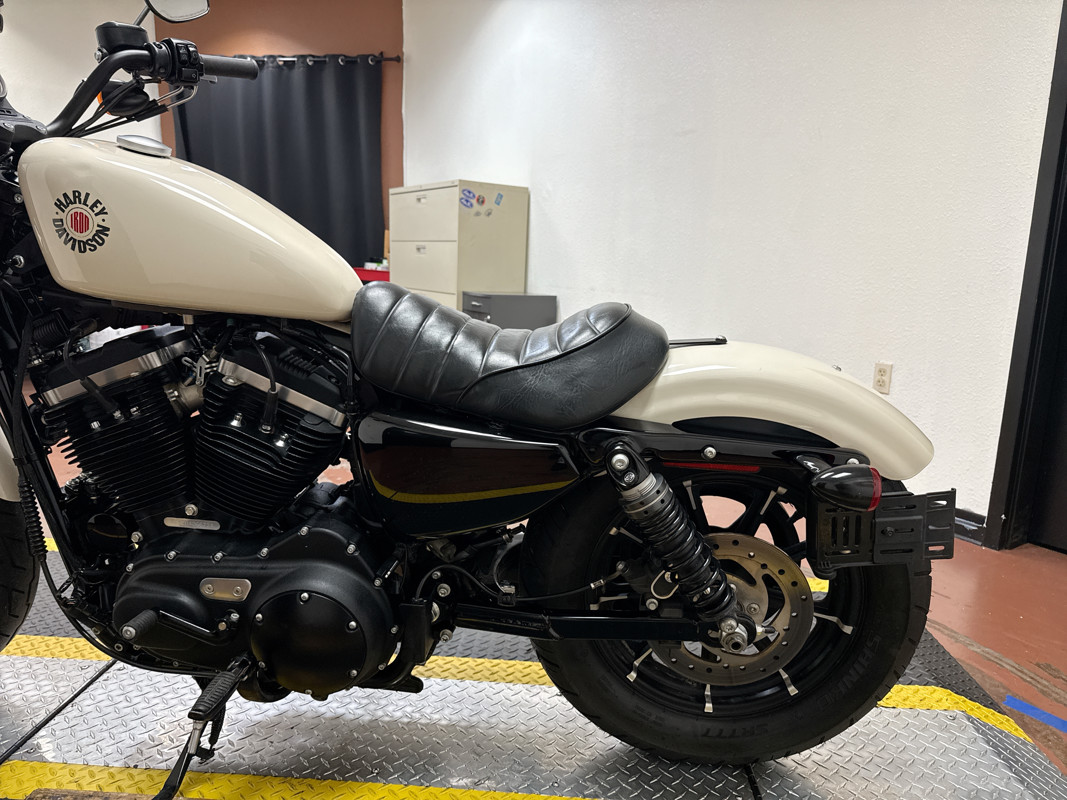 Iron 883®