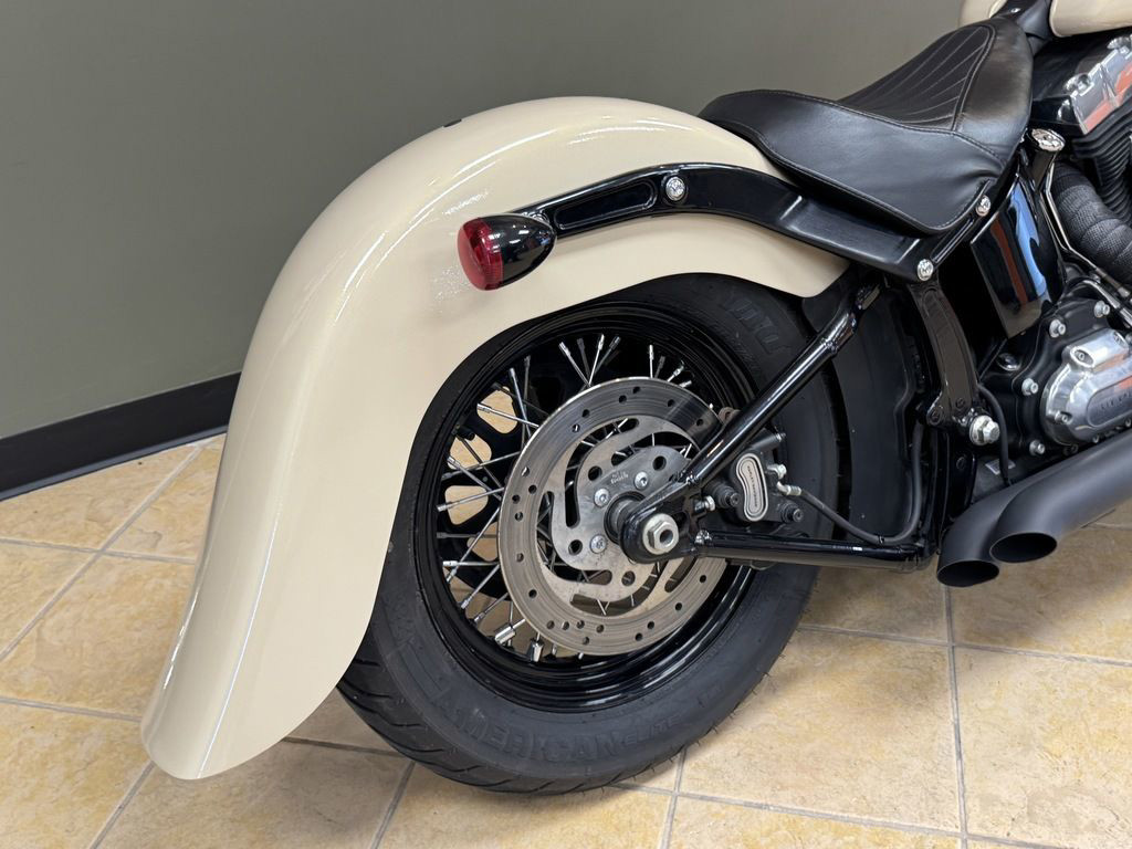 Softail® Slim®